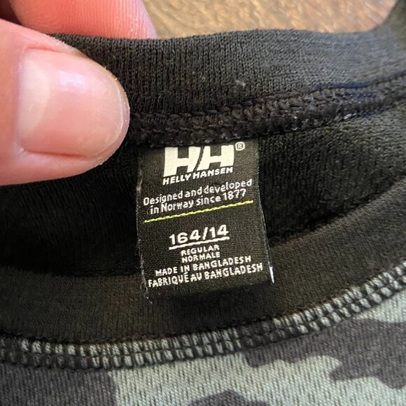 Helly Hansen Graphic Lifa Merino - Size 14 - Picture 4 of 6